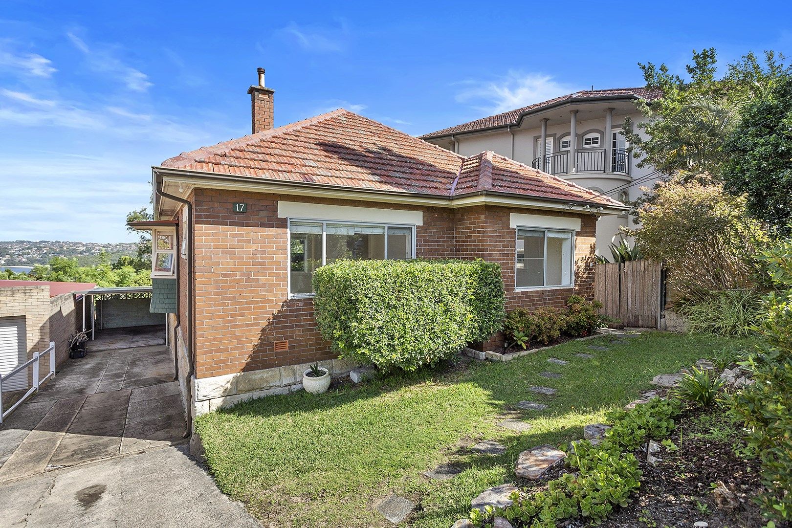 3 bedrooms House in 17 Ellery Parade SEAFORTH NSW, 2092