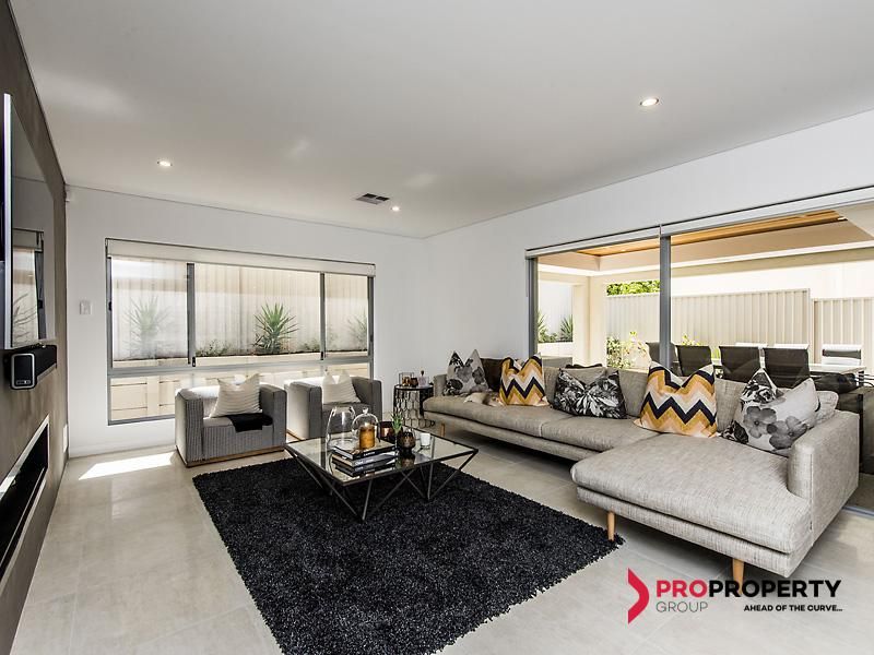 31a Gwelup Street, Karrinyup WA 6018, Image 2