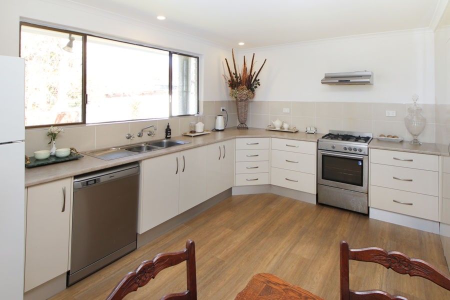 69 Riley Street, Tenterfield NSW 2372 Domain