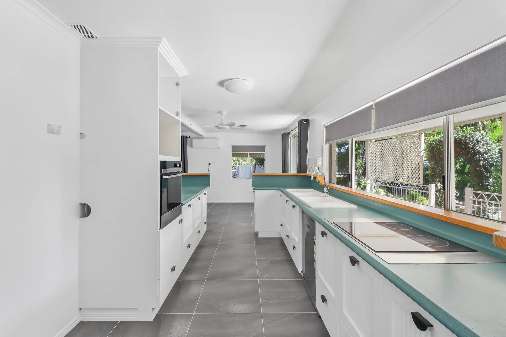 Additional image 6 of 52 Yango Street, Pacific Paradise QLD 4564