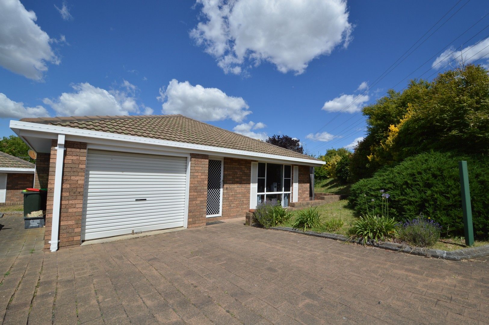 2 bedrooms Apartment / Unit / Flat in Unit 9 210/219 Donnelly Street ARMIDALE NSW, 2350