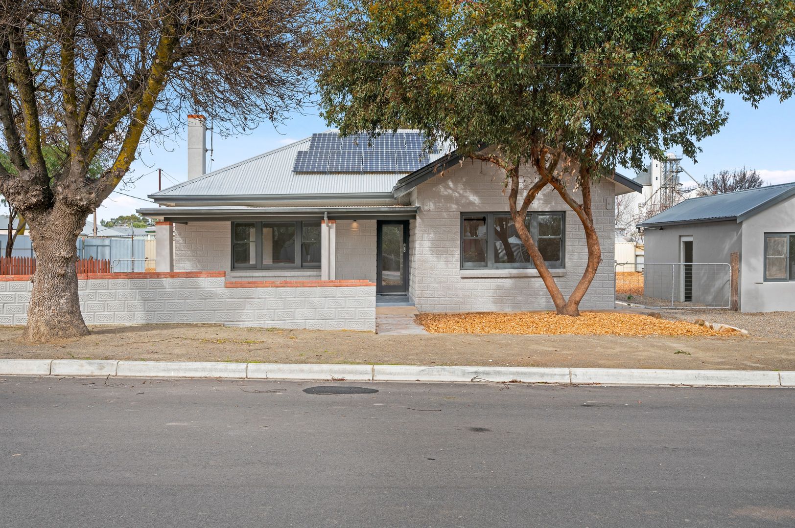 20 Carrington Street, Kapunda SA 5373, Image 1