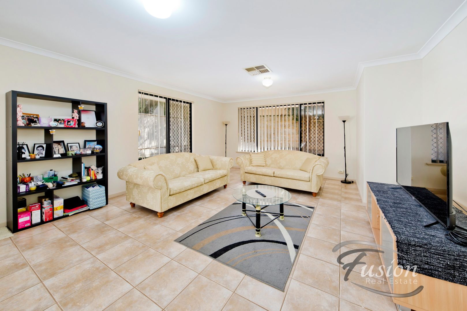 56 The Circle, Warwick WA 6024, Image 2