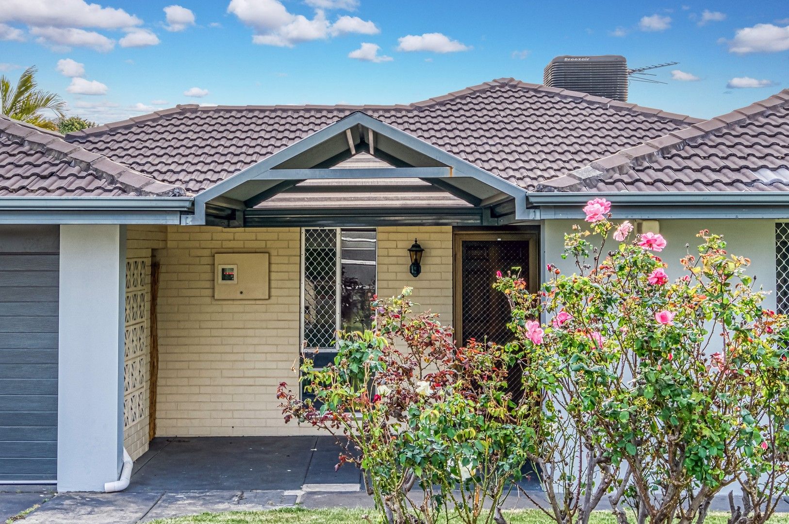 4 bedrooms House in 2 Aldworth Crescent GOSNELLS WA, 6110