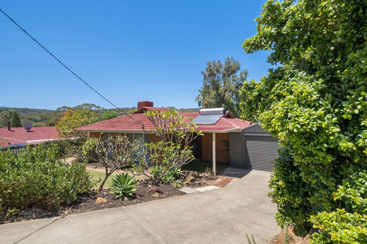 10 Coolabah Drive, Mount Nasura WA 6112, Image 1