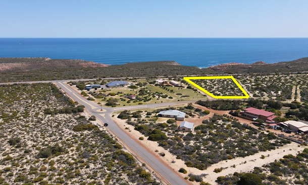 15 Explorer Avenue, Kalbarri WA 6536