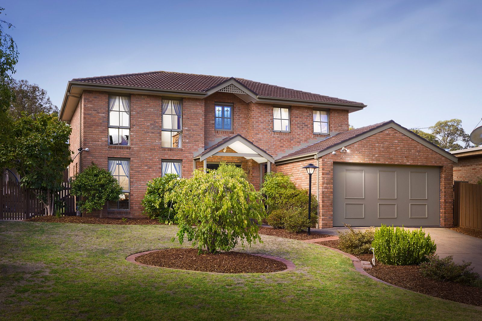 4 The Glade, Viewbank VIC 3084, Image 0