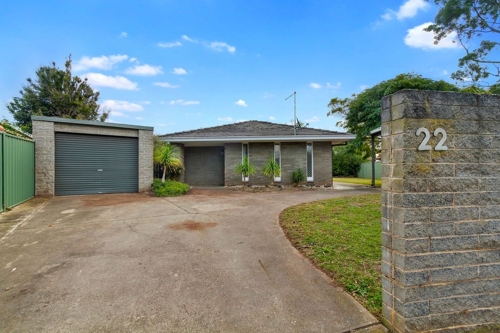 22 Canopus Court, Sale VIC 3850, Image 1