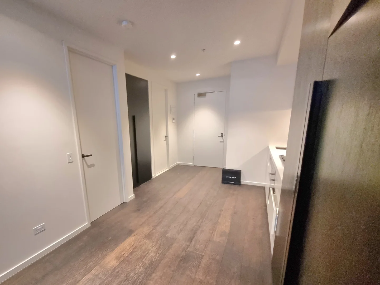 Additional image 14 of 1B1B/450 St Kilda Road, Melbourne VIC 3004