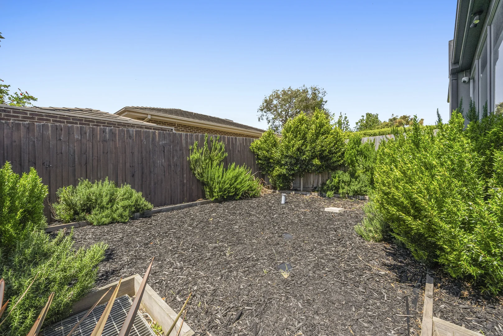 Additional image 16 of 18a Fenacre Street, Strathmore VIC 3041