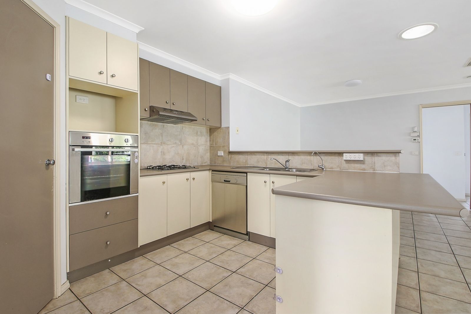 41 Heppner Court, Thurgoona NSW 2640 House For Rent 570 Domain