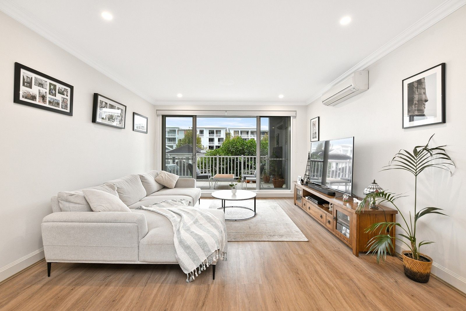 28/17 Orchards Avenue, Breakfast Point NSW 2137, Image 0