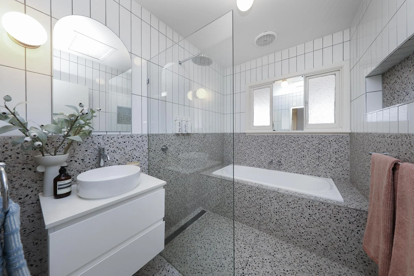Additional image 8 of 11 Macey Avenue, Avondale Heights VIC 3034