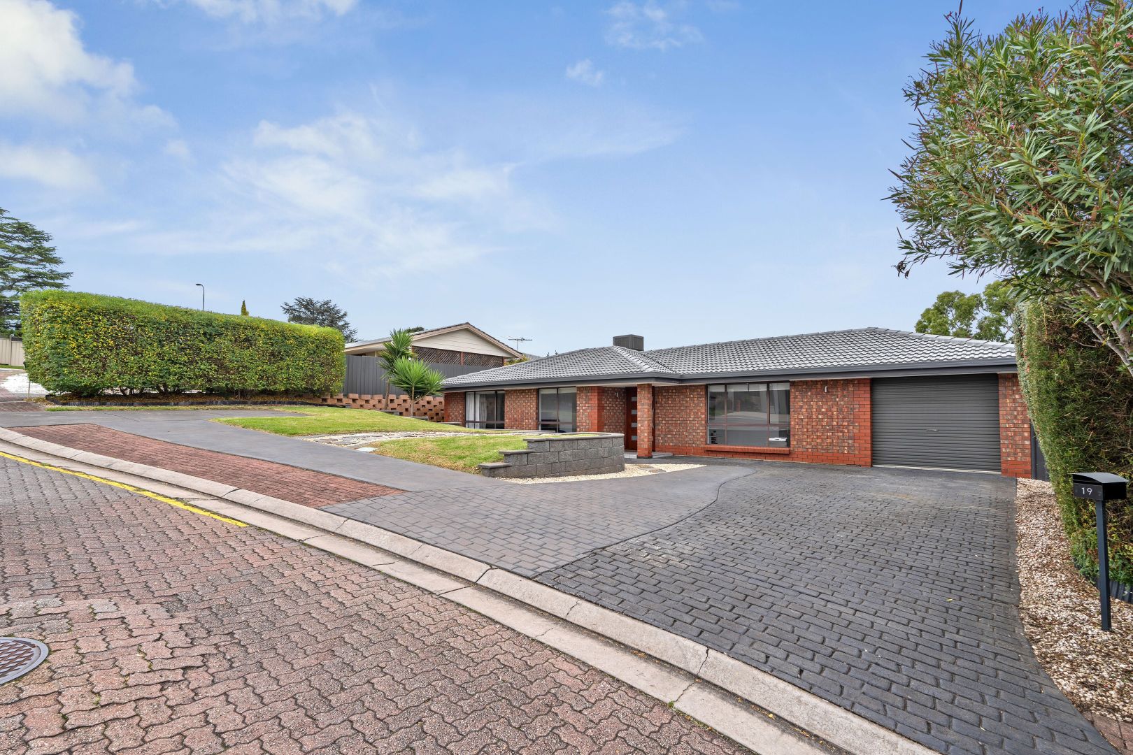 19 Glenthorn Crescent, O'Halloran Hill SA 5158, Image 1