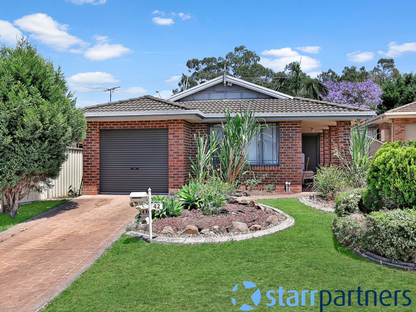 42 Wyperfeld Place, Bow Bowing Property History & Address Research