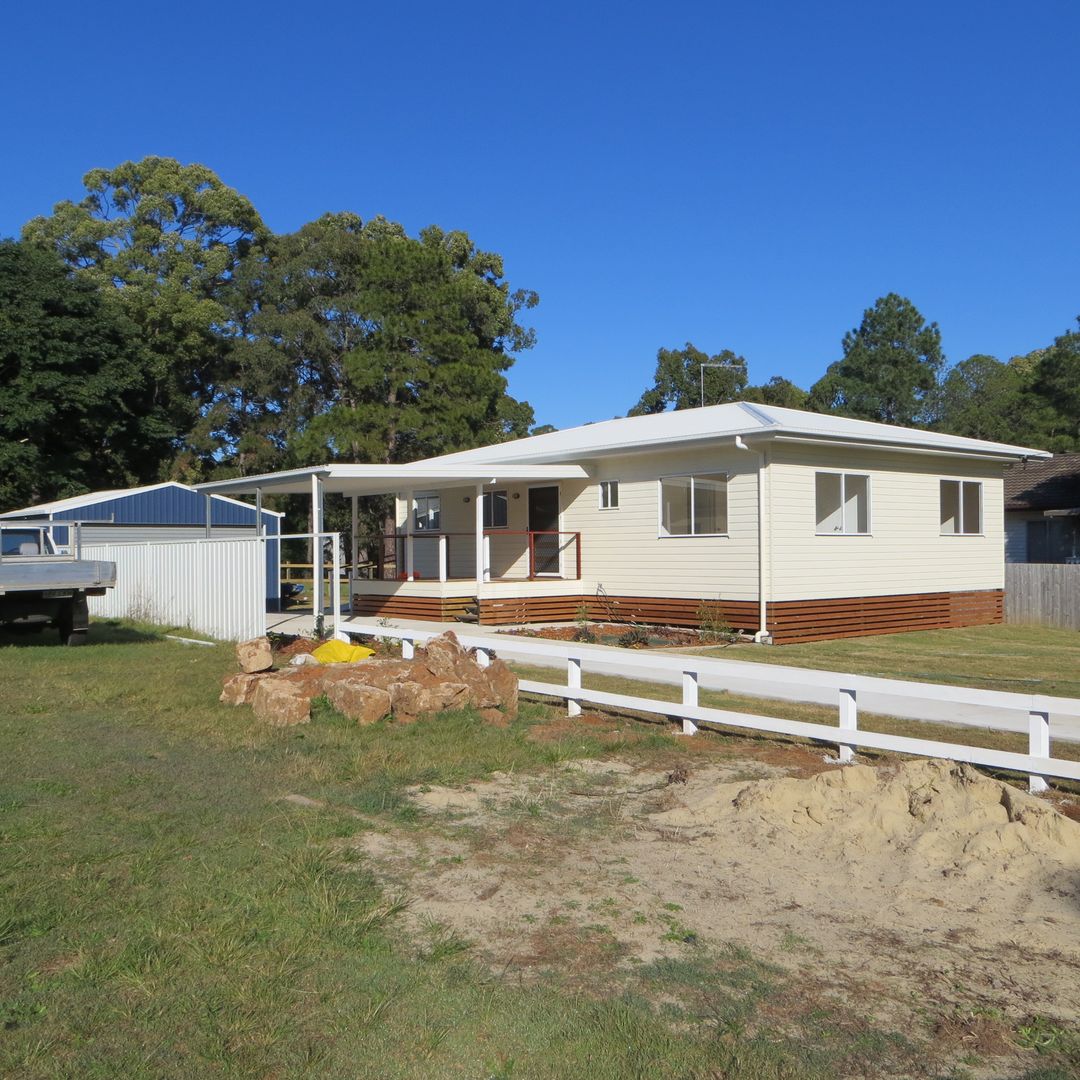 12 Reading Street Russell Island Qld 4184 Domain