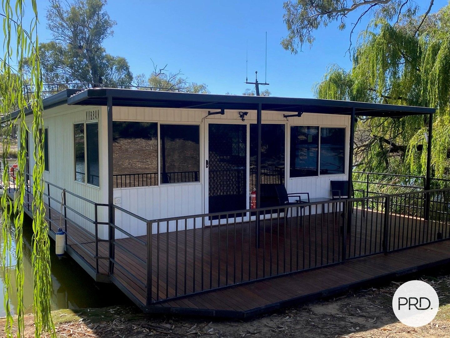 482 Silver City Highway ("Murray River Cruising"), Wentworth NSW 2648, Image 0