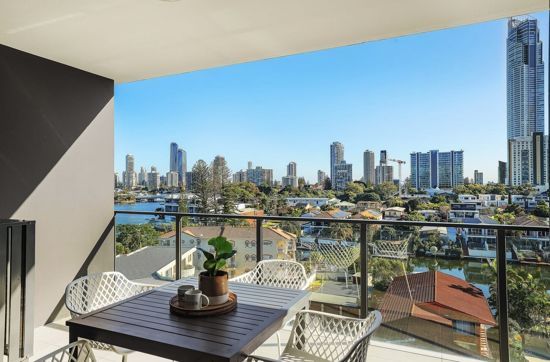 505/5 Peninsular Drive, Surfers Paradise QLD 4217, Image 2