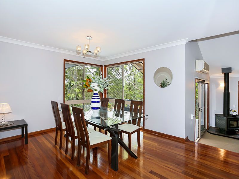 35 Leonarda Drive, Ferny Hills QLD 4055, Image 2