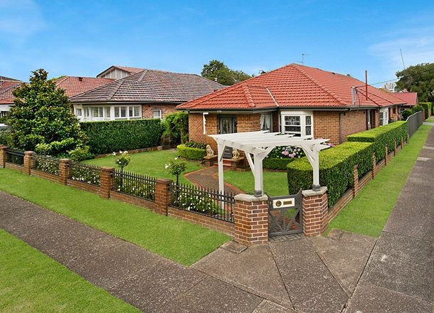 270 Parkway Avenue, Hamilton East NSW 2303