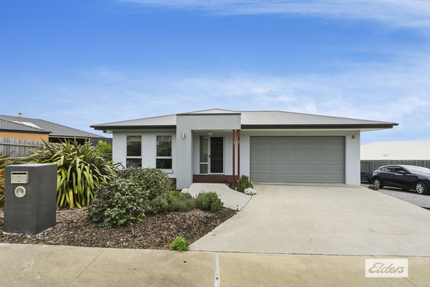 17 Lawson Drive, Lakes Entrance VIC 3909, Image 0