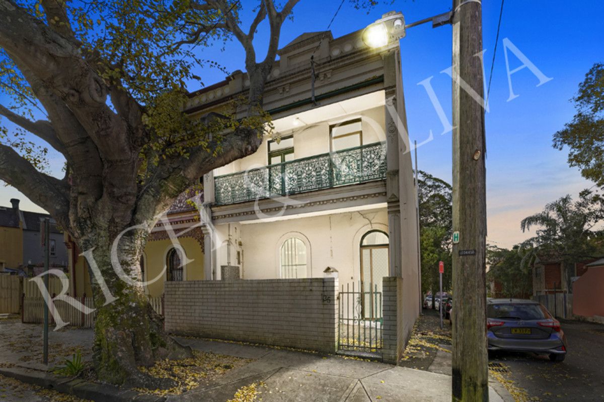 4 bedrooms Duplex in 135 Glebe Street GLEBE NSW, 2037