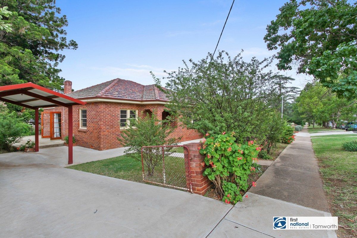 139 Carthage Street, East Tamworth NSW 2340, Image 2