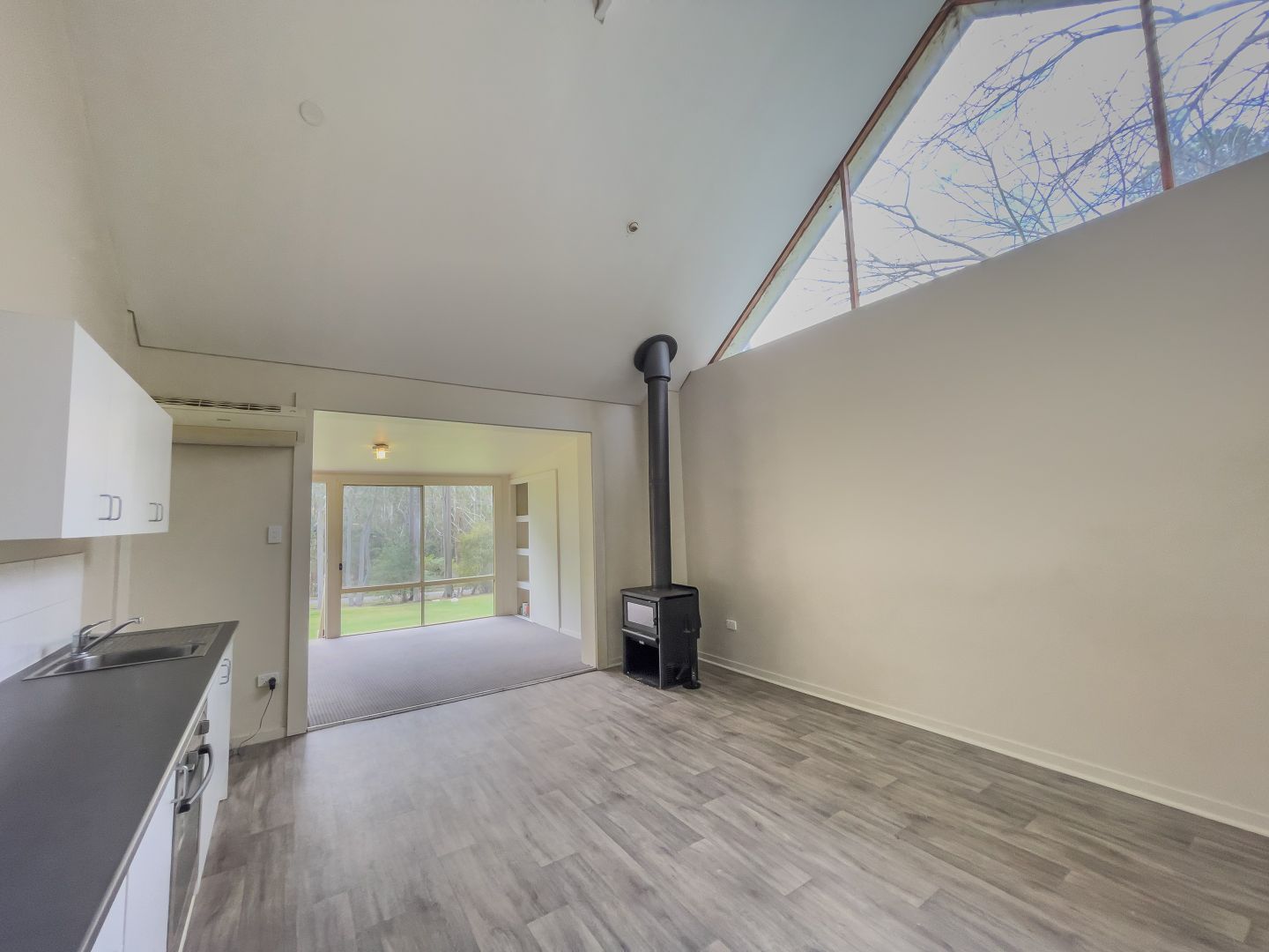 Grounds 3/79 Kings Road, Cooranbong NSW 2265 Apartment For Rent