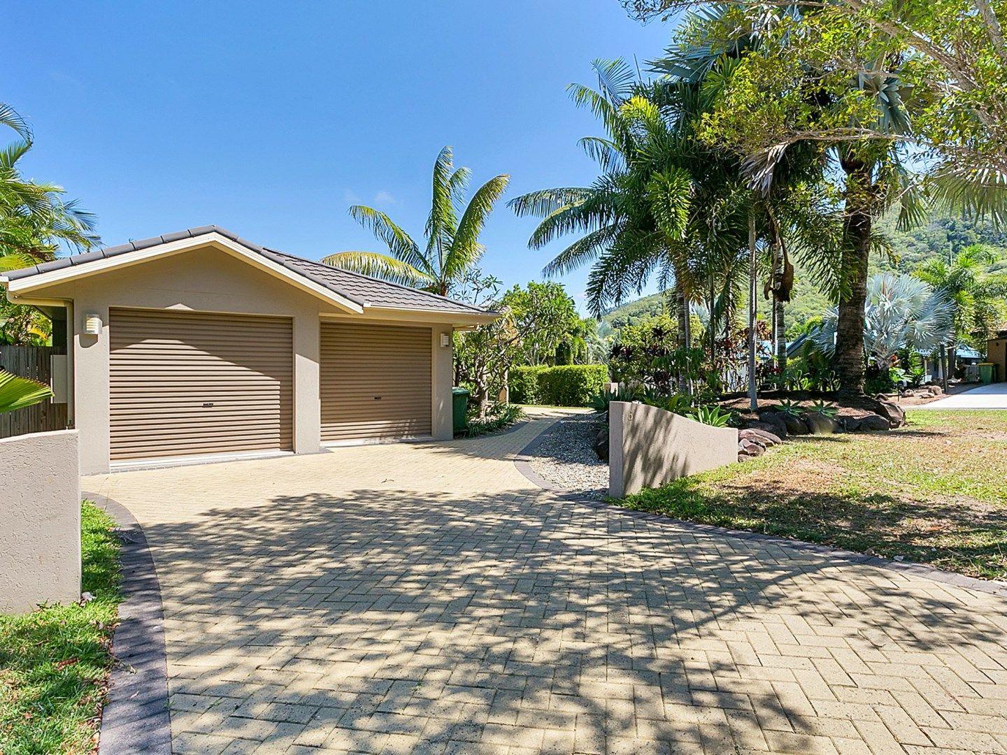 5 Macarthur Close, Palm Cove QLD 4879, Image 0