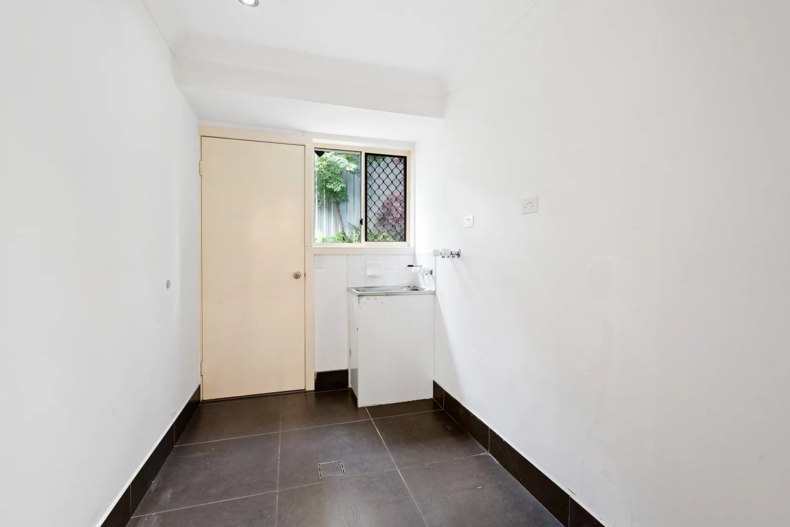 Additional image 13 of 7 Watford Crescent, Molendinar QLD 4214