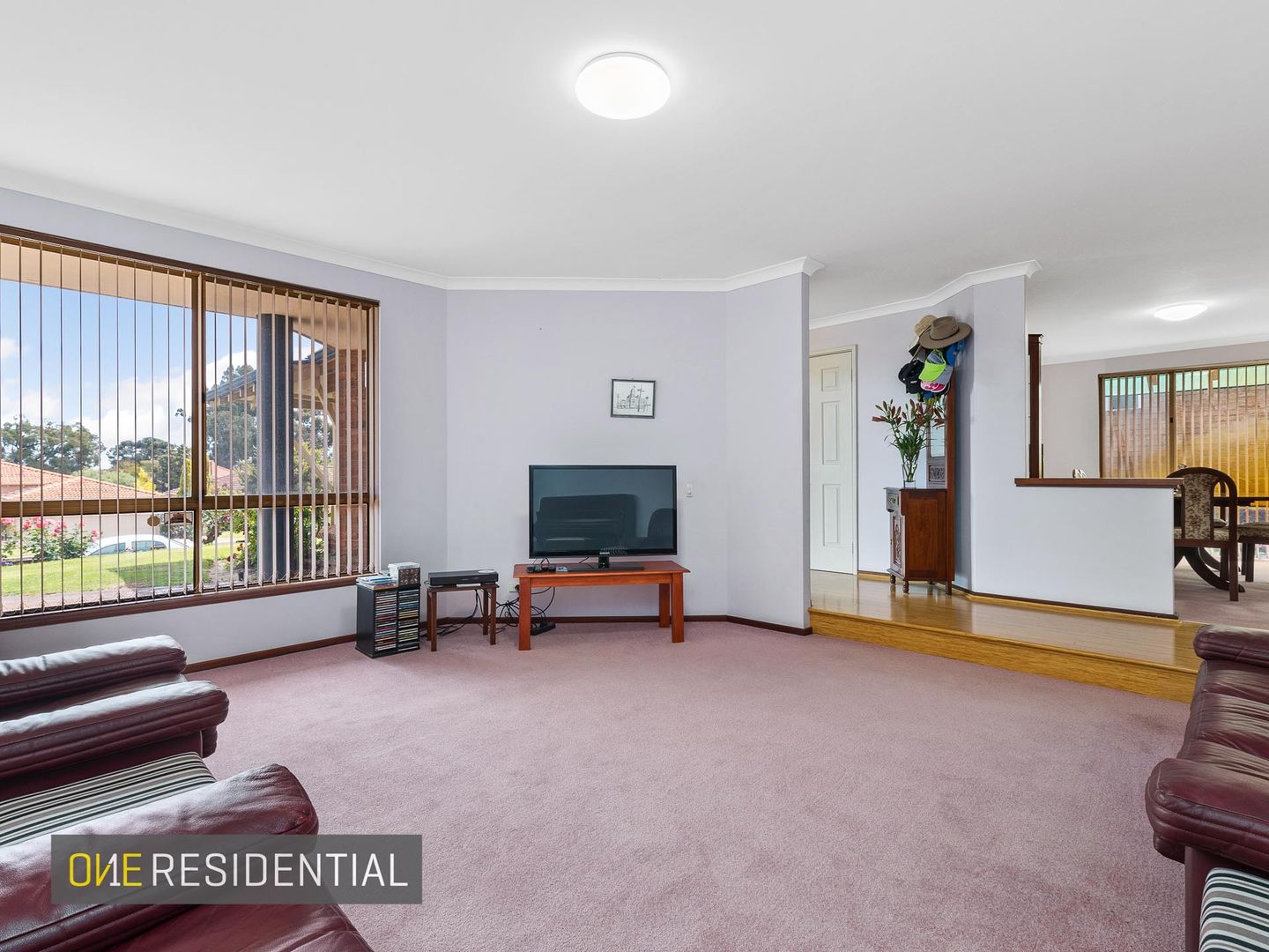 31 The Ramble, Booragoon WA 6154, Image 2