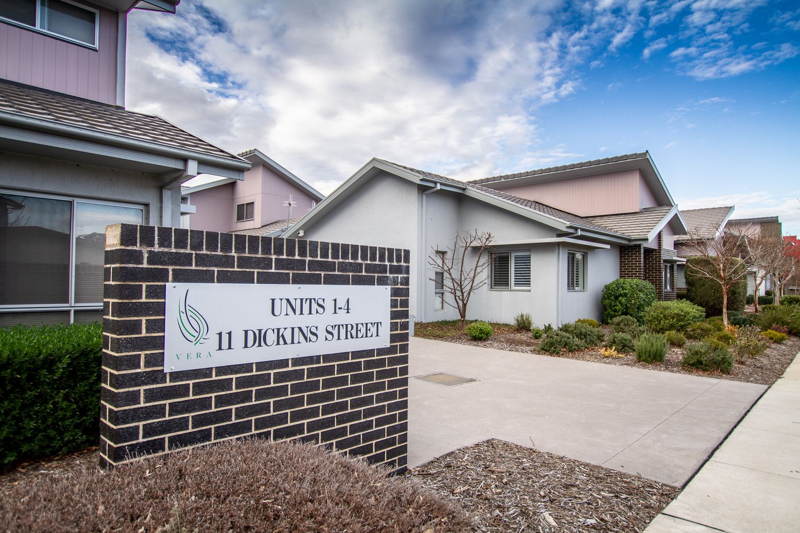3 bedrooms Townhouse in 2/11 Dickins Street FORDE ACT, 2914