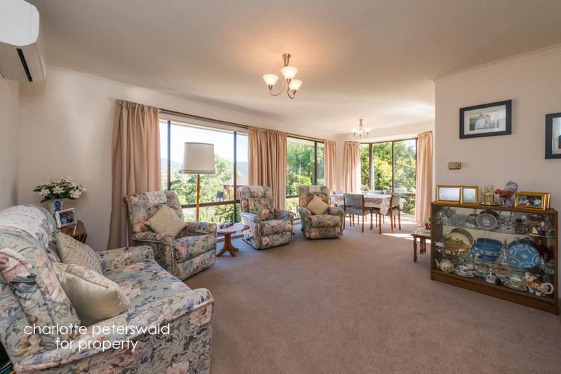 2/9 Solana Place, SANDY BAY TAS 7005, Image 2