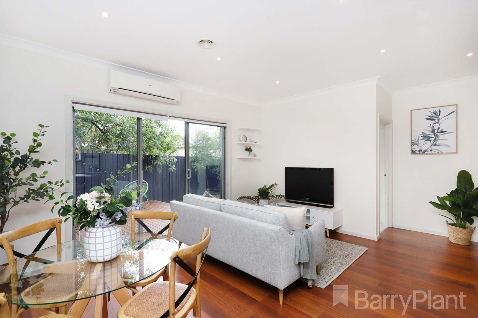 4/6 Daisy Court, Braybrook VIC 3019, Image 2