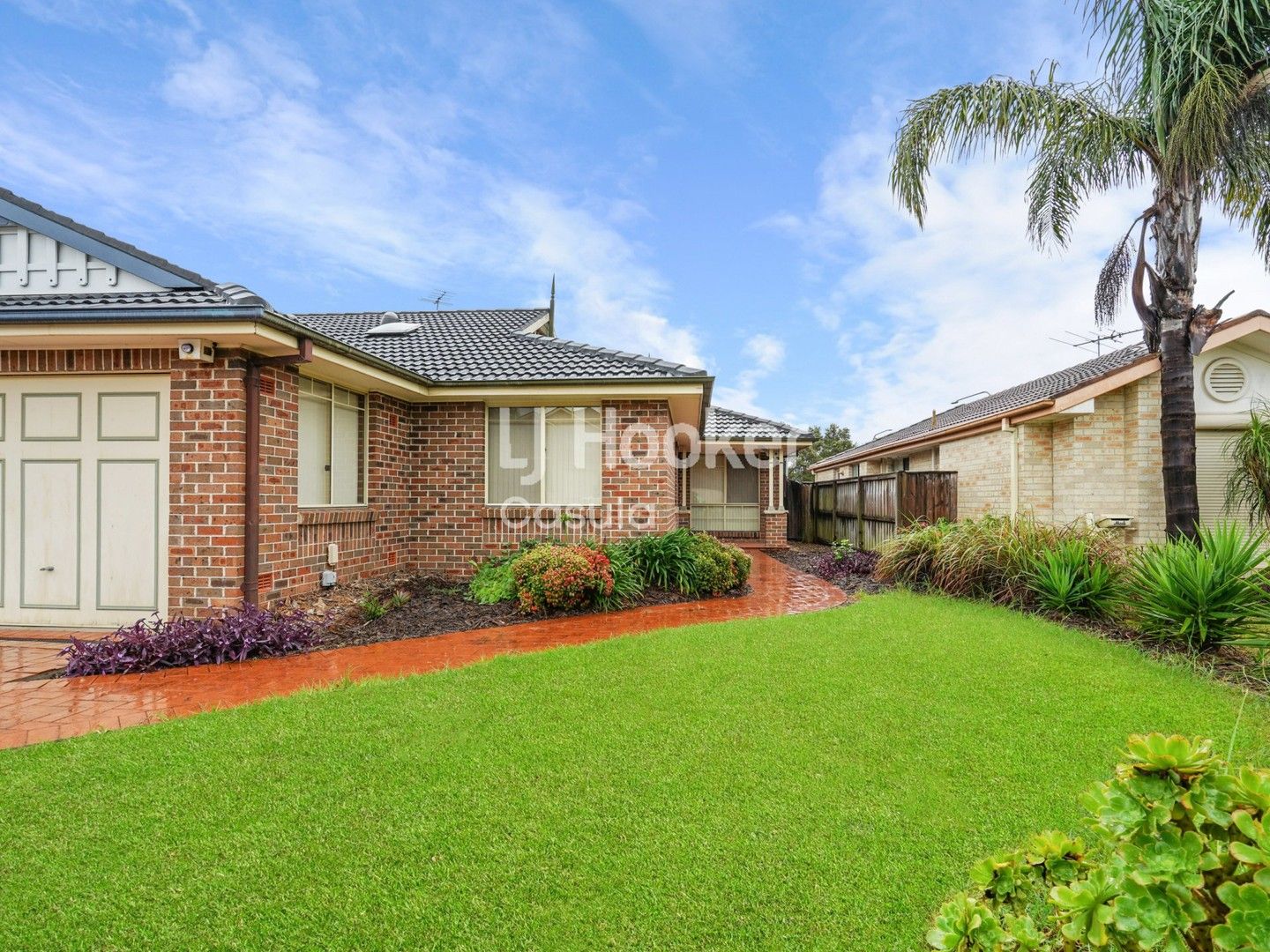 3 bedrooms House in 19 Magnolia Close CASULA NSW, 2170