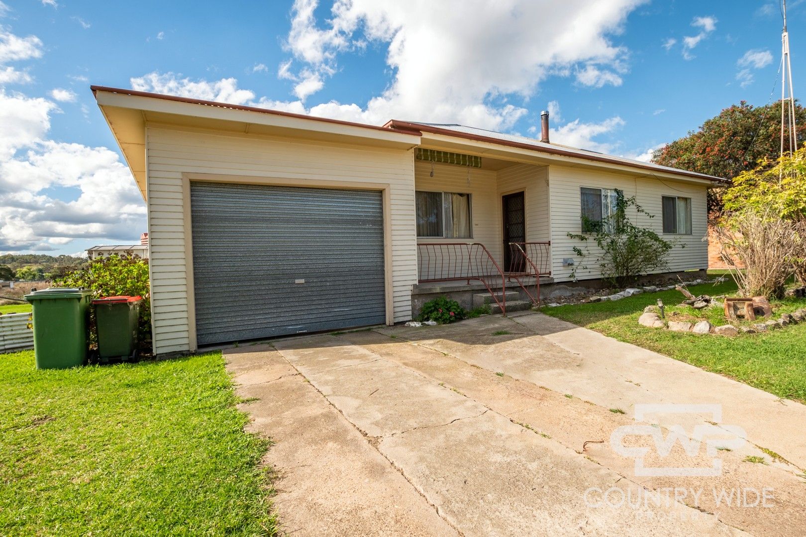 30 Park Street, Emmaville NSW 2371, Image 0