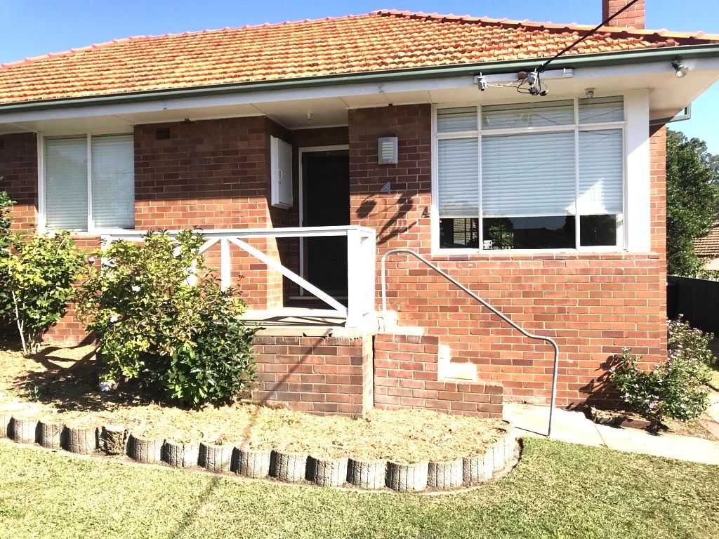 4 bedrooms House in 4 Yarramundi Street RAYMOND TERRACE NSW, 2324