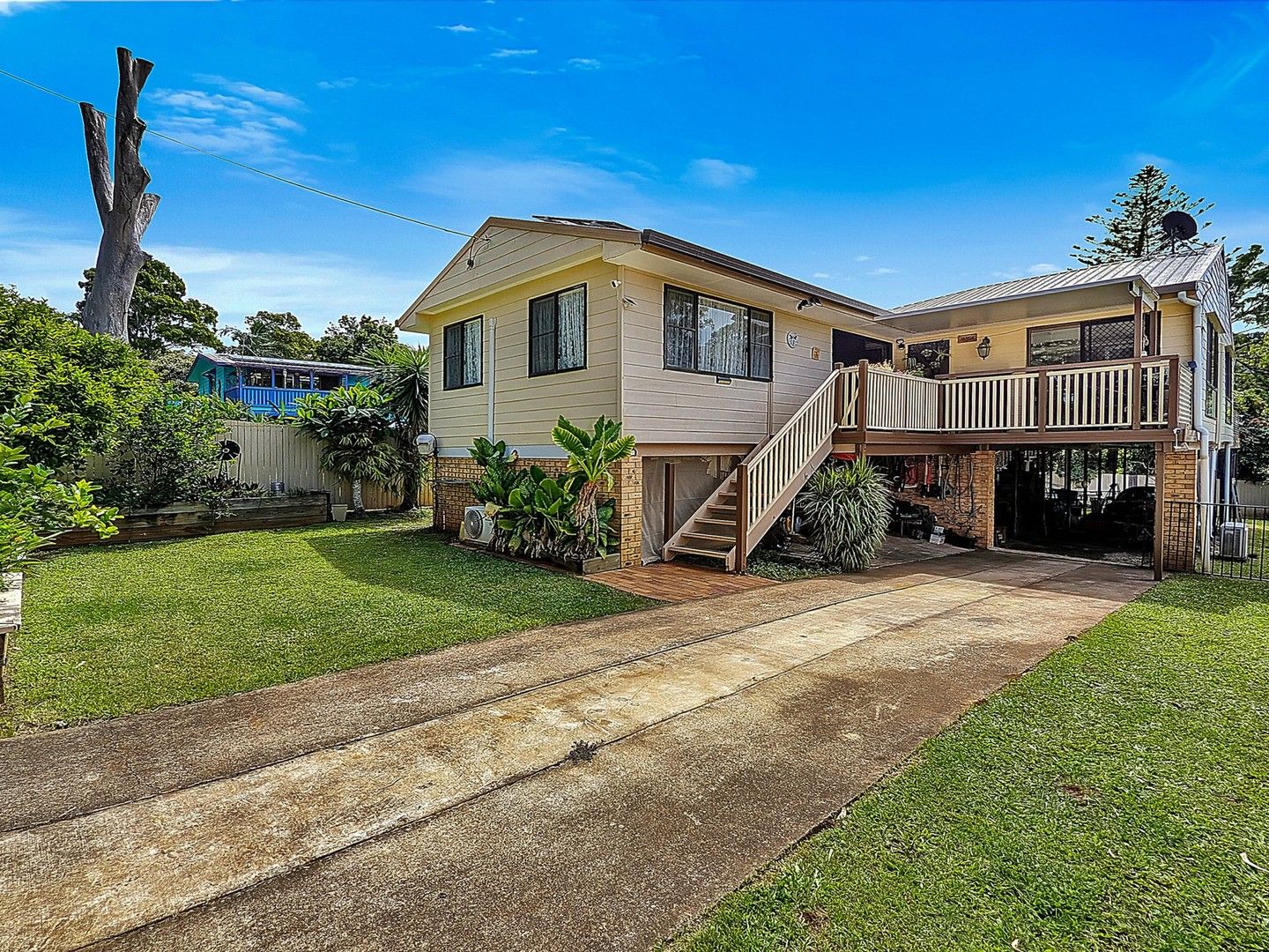 130-132 LUCAS dr, Lamb Island QLD 4184, Image 1