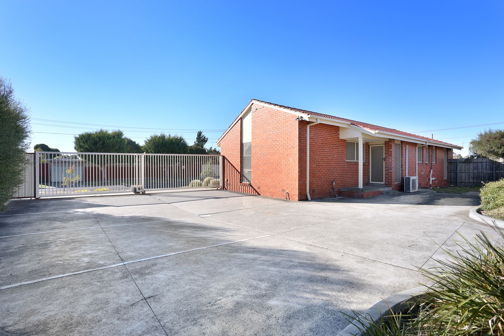 1235 Pascoe Vale Road, Broadmeadows VIC 3047, Image 2