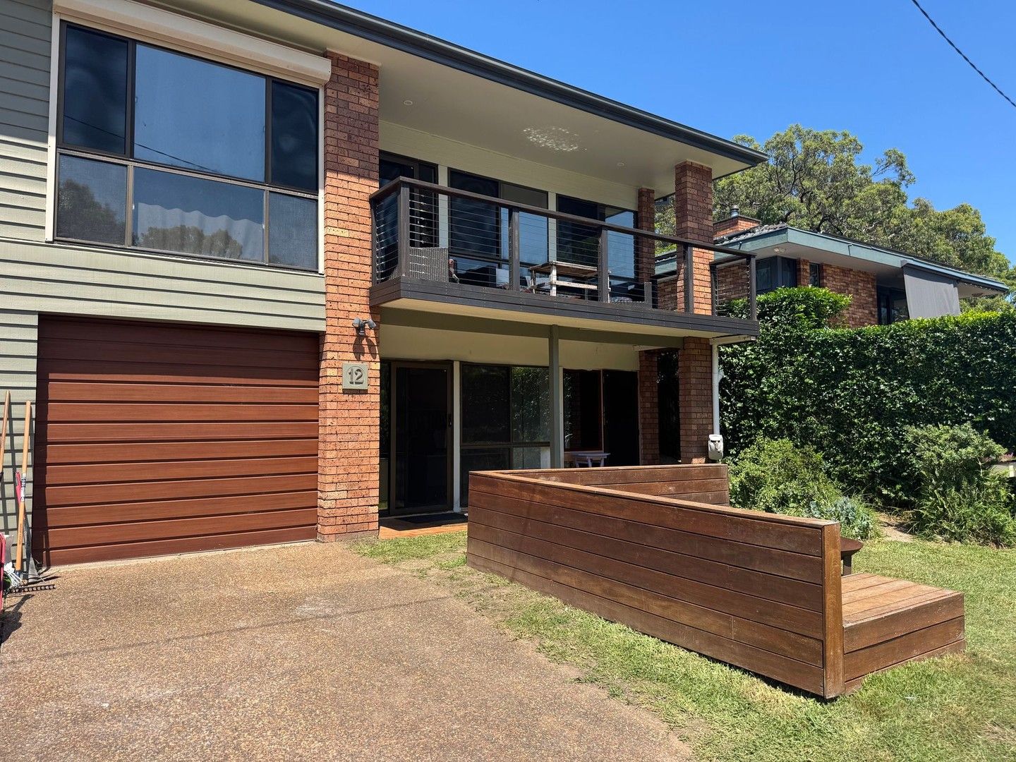 3 bedrooms House in 12 Toonibal Avenue ELEEBANA NSW, 2282