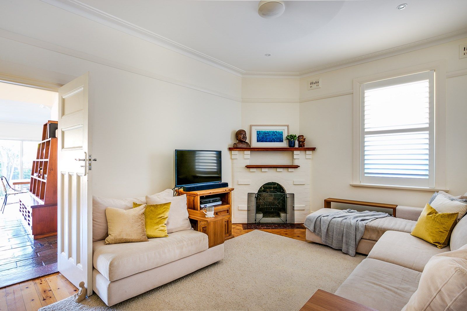 2 Thornton Street, Fairlight NSW 2094, Image 2