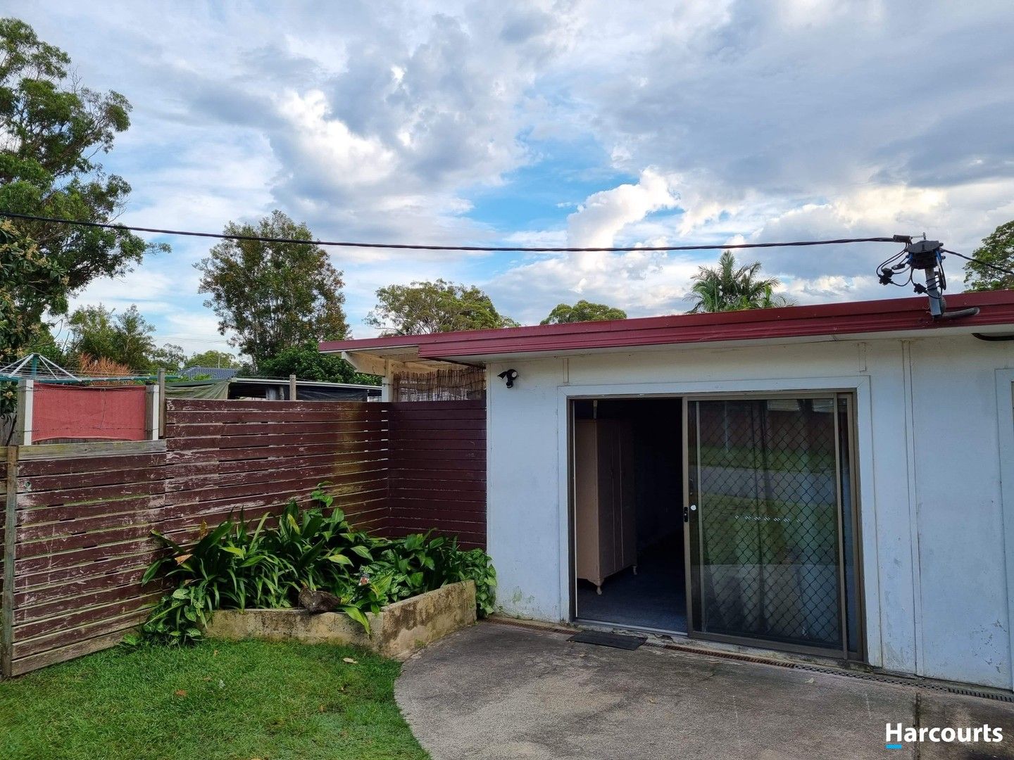 1 bedrooms House in 136A Sunrise Avenue HALEKULANI NSW, 2262