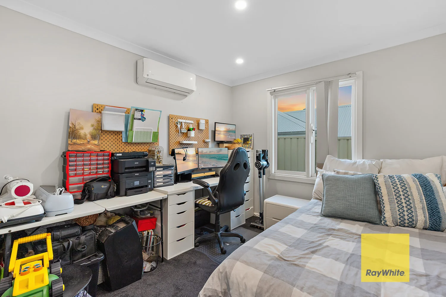 Image 9