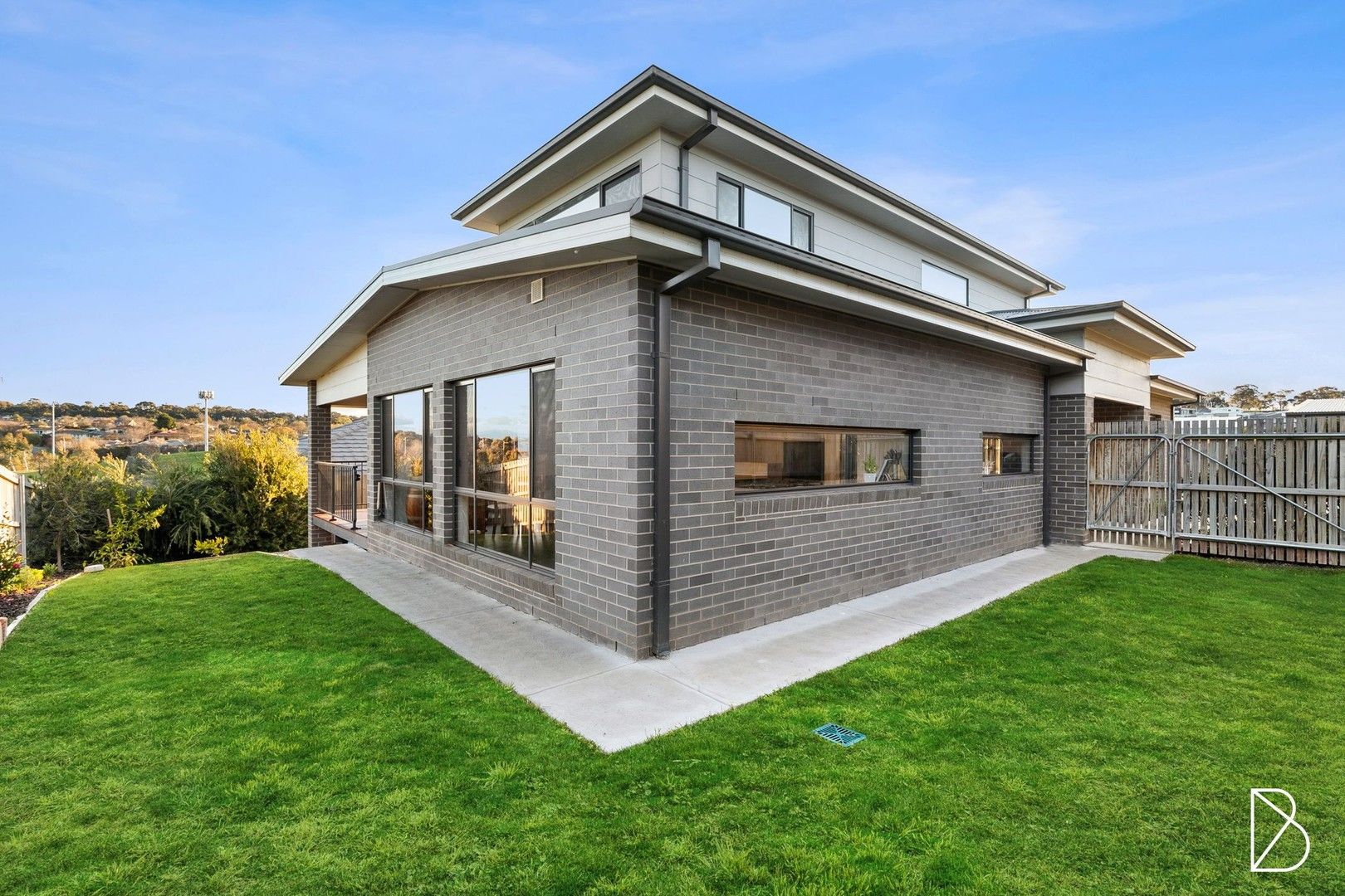 10 Myra Law Crescent, Moncrieff ACT 2914, Image 1