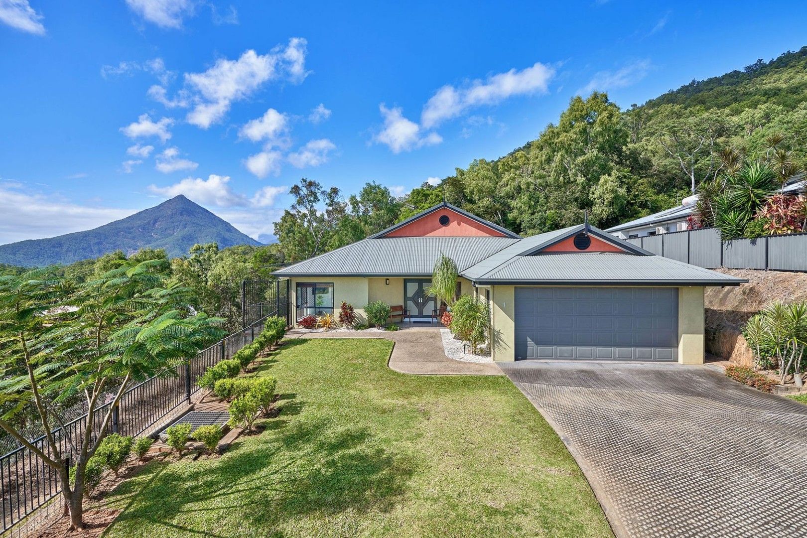 1 Gadaloff Close, Gordonvale QLD 4865 Domain