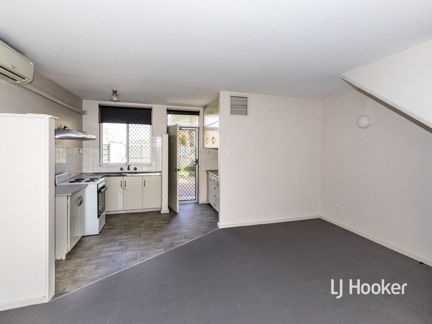 57/111 Bloomfield Street, Gillen NT 0870, Image 2