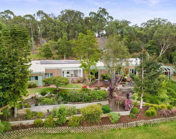 2 Margaret Road, Healesville VIC 3777