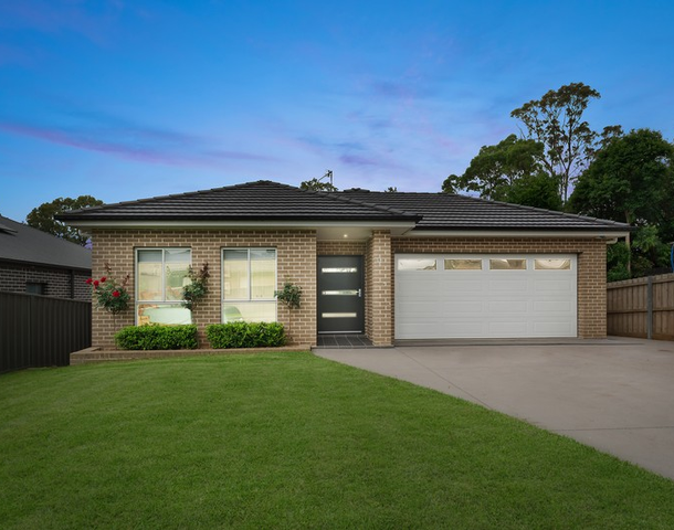 8A Windeyer Street, Thirlmere NSW 2572