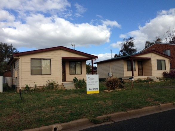 1 Adams Ave, CONDOBOLIN NSW 2877, Image 1