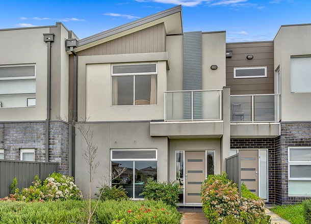 35 Kirkstead Grove, Craigieburn VIC 3064